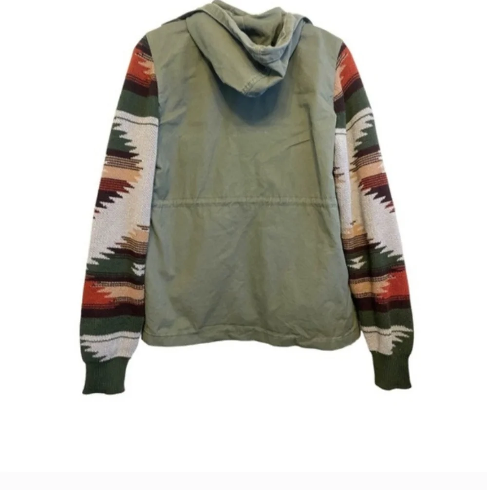 Thread & Supply Green Utility Jacket with Patterned Sleeves - Picture 3 of 8